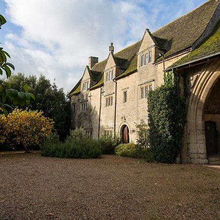 Northborough Manor Gatehouse Villa Eksteriør bilde